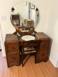 It's a smorgasbord of Fantastic Stuff in Cumming - Image 207