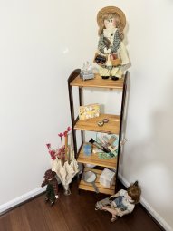 It's a smorgasbord of Fantastic Stuff in Cumming - Image 220