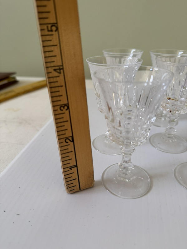 Four Sets of Cristal d’ Arques Tuilleries Villandry Glasses