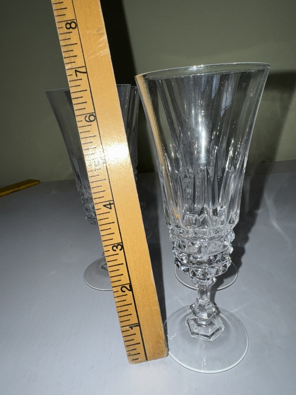 Four Sets of Cristal d’ Arques Tuilleries Villandry Glasses