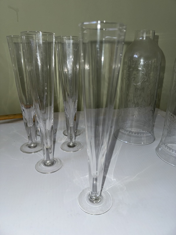 Vintage Set of 6 Glass Trumpet Champagne Flutes