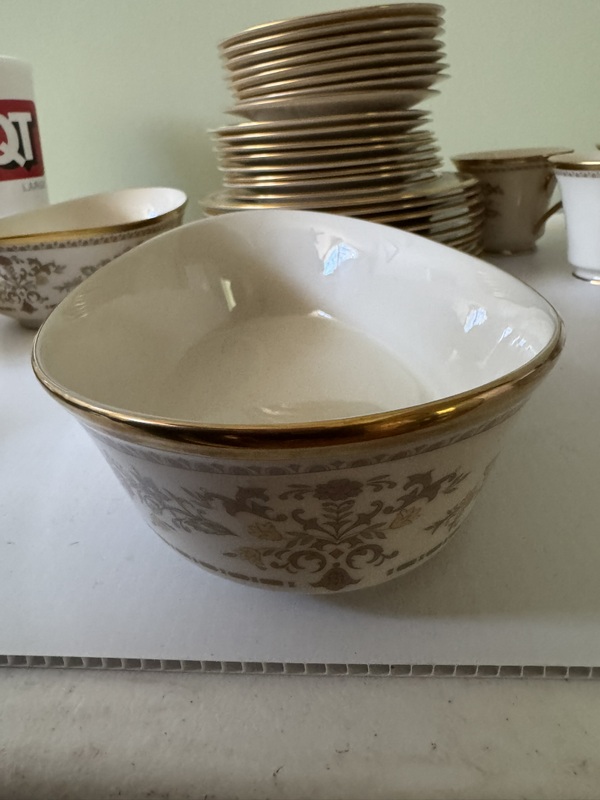 Set of 8 Lenox “Castle Garden” 5 Piece Place Setting, with two 10” Serving Bowls & 16” Platter