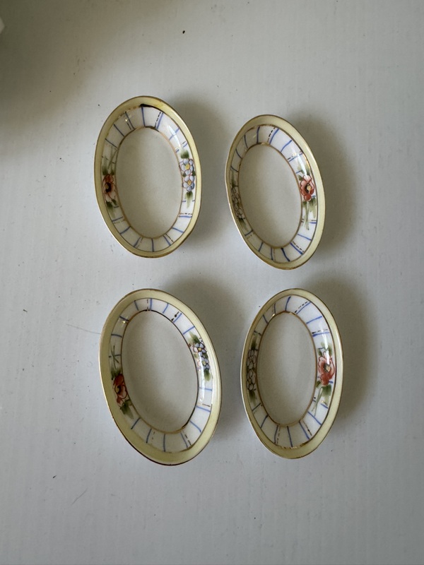 Vintage Set of 4 Nippon Hand-painted  Salt Dips/Cellars Floral