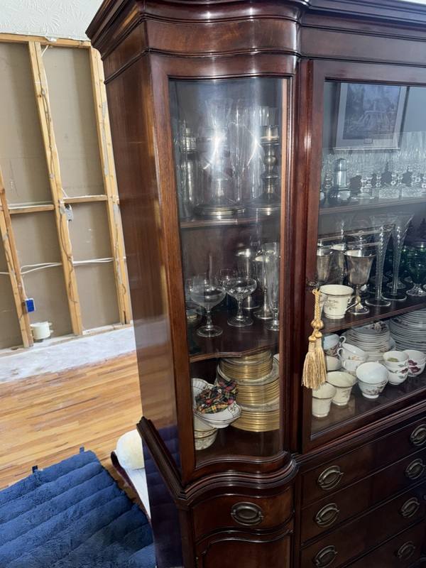 Drexel English Regency Style “Turkey Breast”  Curved Corner China Cabinet
