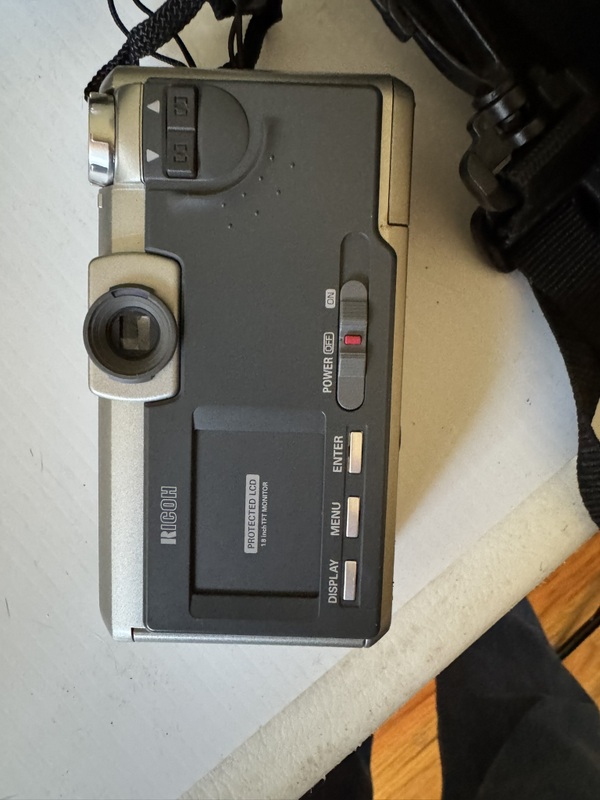 Ricoh Digital Camera RDC-5000 2.3MP Silver