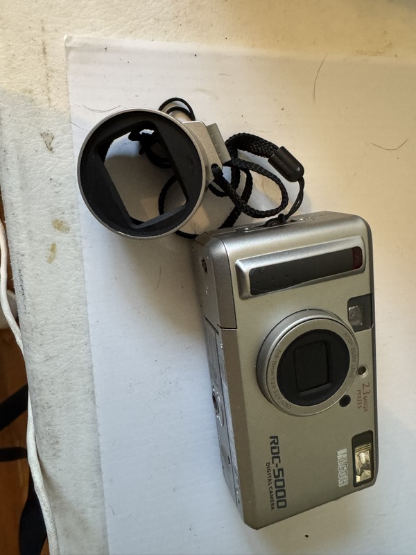 Ricoh Digital Camera RDC-5000 2.3MP Silver