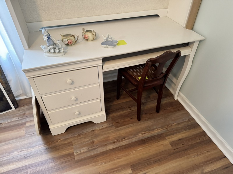 Home Office or Bedroom Furniture Set