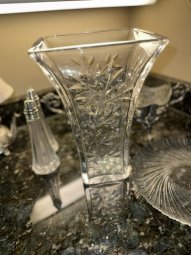 Moved 1 Week Forward:  Local Interior Designer.  Packed House on the Lake. - Image 84