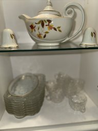 Moved 1 Week Forward:  Local Interior Designer.  Packed House on the Lake. - Image 94