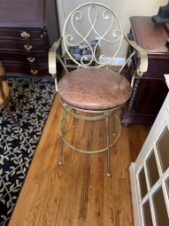 Moved 1 Week Forward:  Local Interior Designer.  Packed House on the Lake. - Image 183