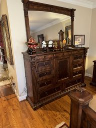 Moved 1 Week Forward:  Local Interior Designer.  Packed House on the Lake. - Image 206