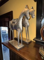 Moved 1 Week Forward:  Local Interior Designer.  Packed House on the Lake. - Image 276