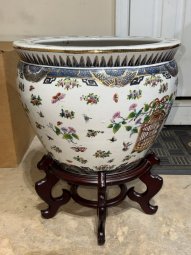 It's so Much Stuff You Have to See It to Believe It - Image 31