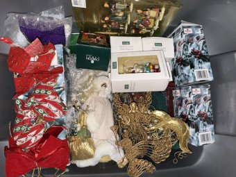 It's so Much Stuff You Have to See It to Believe It - Image 135