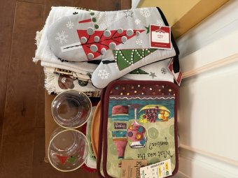 It's so Much Stuff You Have to See It to Believe It - Image 200