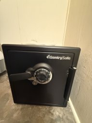 It's so Much Stuff You Have to See It to Believe It - Image 253