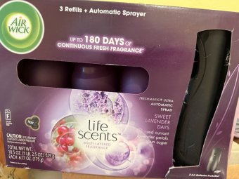 It's so Much Stuff You Have to See It to Believe It - Image 285