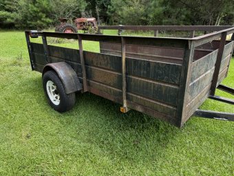 It's a Huge Farm Sale in Gainesville, Off Price Road
