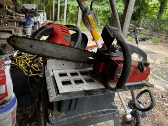 It's a Huge Farm Sale in Gainesville, Off Price Road - Image 80