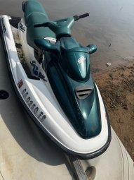 It's a Huge Lake Sale in Toccoa - Image 7
