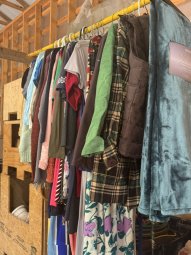 It's a Huge Sale in Waleska - Image 30